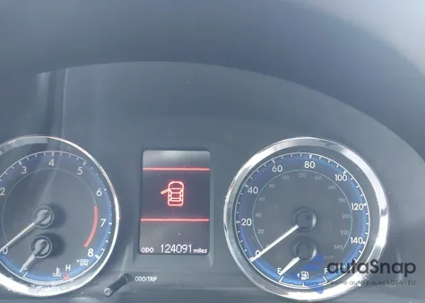 2015 Toyota Corolla S Plus из США, поврежденный, VIN 5YFBURHE9FP264348